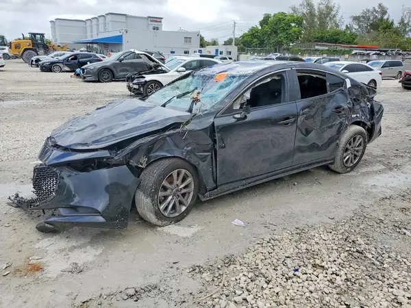 JM1BPAA73M1339339 2021 MAZDA 3