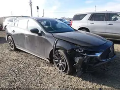 JM1BPAA79M1328071 2021 MAZDA 3