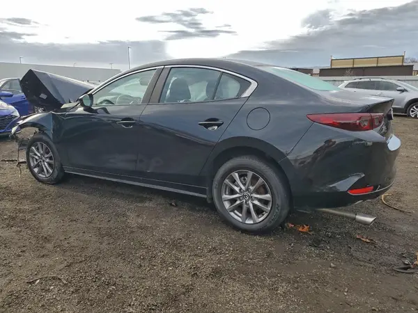 JM1BPAA7XM1313062 2021 MAZDA 3 - Image 2