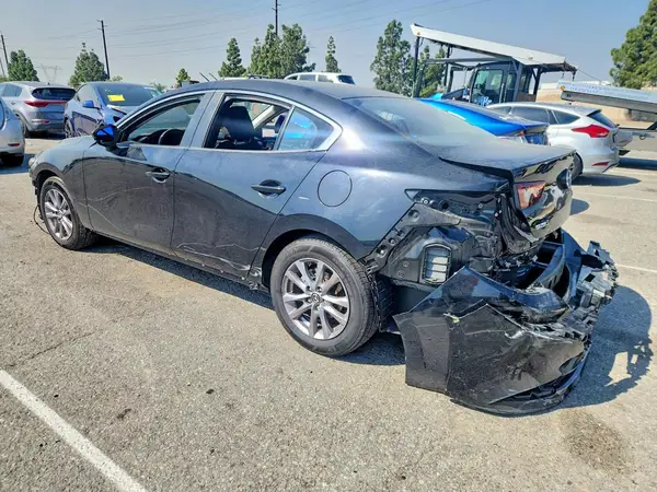JM1BPAA7XN1507379 2022 MAZDA 3 - Image 2
