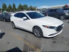 JM1BPAAL1M1322326 2021 MAZDA 3