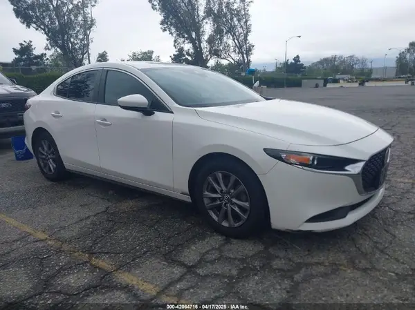 JM1BPAAL1M1327395 2021 MAZDA 3 - Image 1