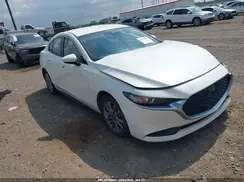 JM1BPAAL1M1343676 2021 MAZDA 3