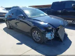 JM1BPAAL4M1321008 2021 MAZDA 3
