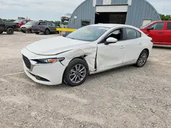 JM1BPAAL5M1328033 2021 MAZDA 3