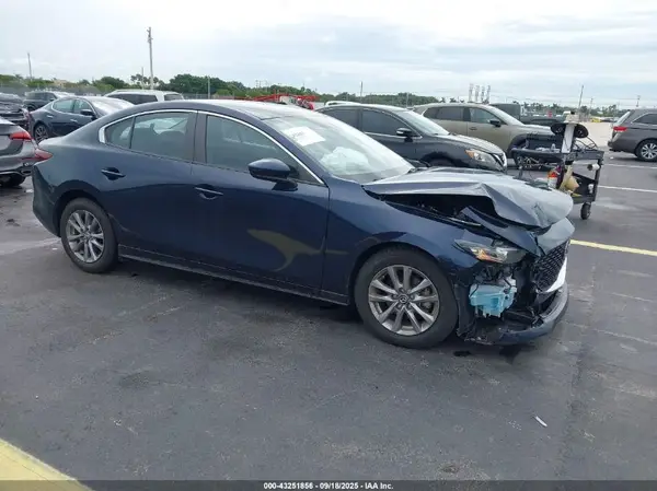 JM1BPAAL5M1342742 2021 MAZDA 3 - Image 1