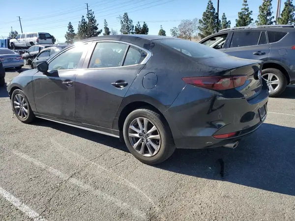 JM1BPAAL6M1302069 2021 MAZDA 3 - Image 2
