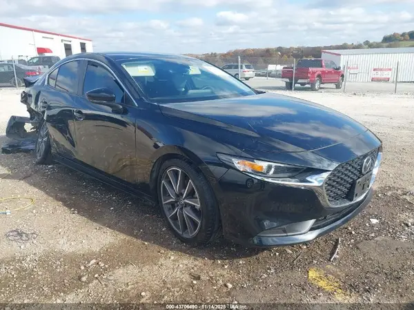 JM1BPAAL6M1313587 2021 MAZDA 3 - Image 1