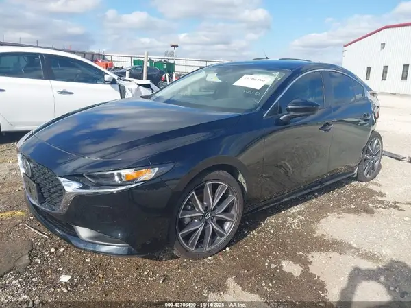 JM1BPAAL6M1313587 2021 MAZDA 3 - Image 2
