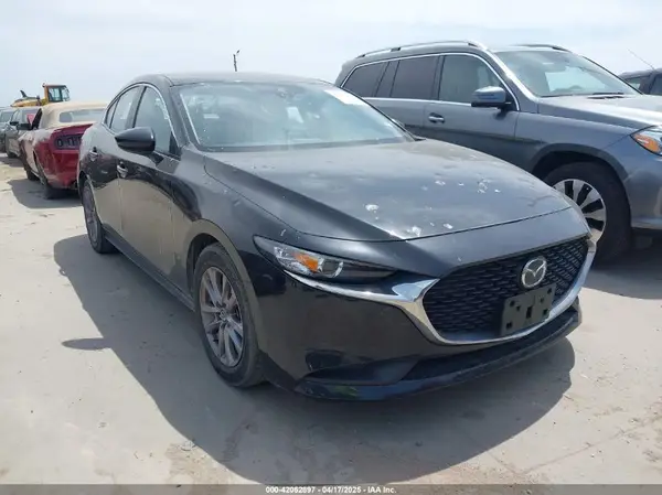 JM1BPAAL6M1318840 2021 MAZDA 3 - Image 1