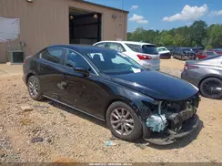 JM1BPAAL6M1335749 2021 MAZDA 3