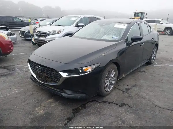 JM1BPAAL7N1508034 2022 MAZDA 3 - Image 2