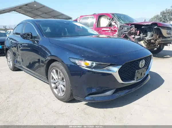 JM1BPAAL8M1304440 2021 MAZDA 3 - Image 1