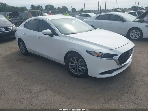 JM1BPAAL9M1313955 2021 MAZDA 3 - Image 1