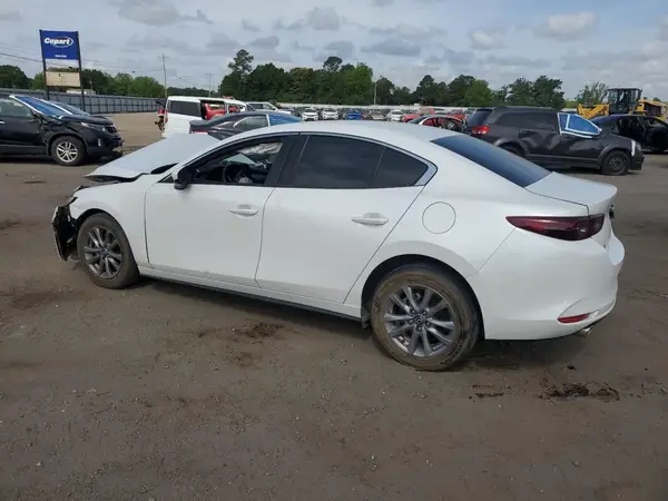 JM1BPAALXM1331655 2021 MAZDA 3 - Image 2