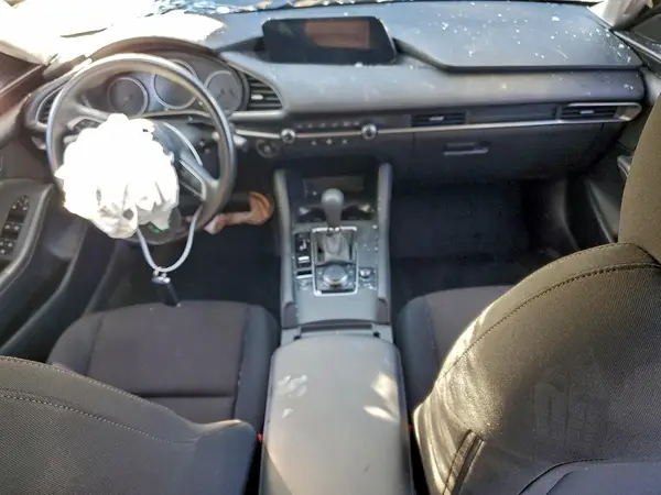 JM1BPAAM3S1769388 2025 MAZDA 3 - Image 8