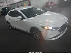 JM1BPAAM4S1767486 2025 MAZDA 3