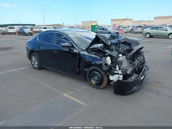 JM1BPAAM8S1766213 2025 MAZDA 3 - Image 1