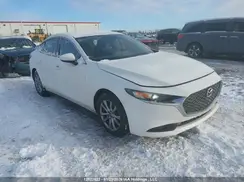 JM1BPAB70K1129471 2019 MAZDA 3