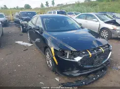 JM1BPAB74K1118084 2019 MAZDA 3