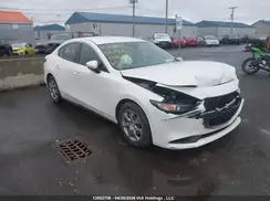 JM1BPAB75K1138053 2019 MAZDA 3