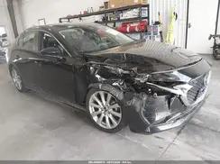 JM1BPABL0M1313910 2021 MAZDA 3