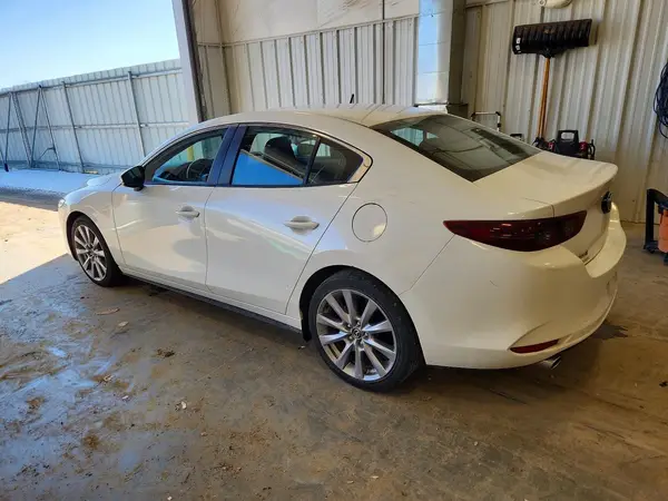 JM1BPABL0M1317617 2021 MAZDA 3 - Image 2