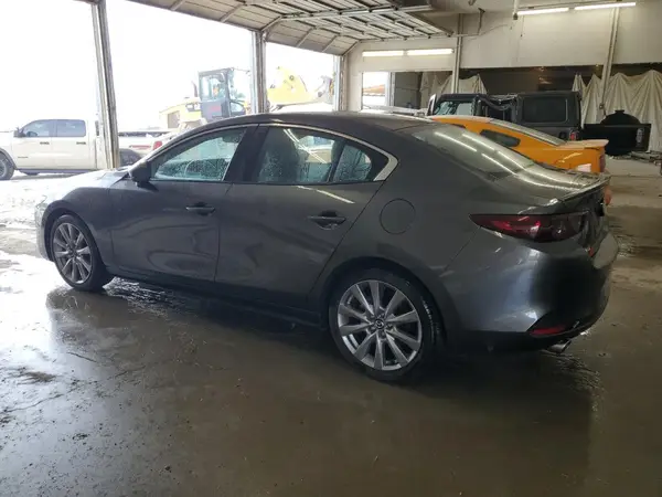 JM1BPABL0M1324695 2021 MAZDA 3 - Image 2