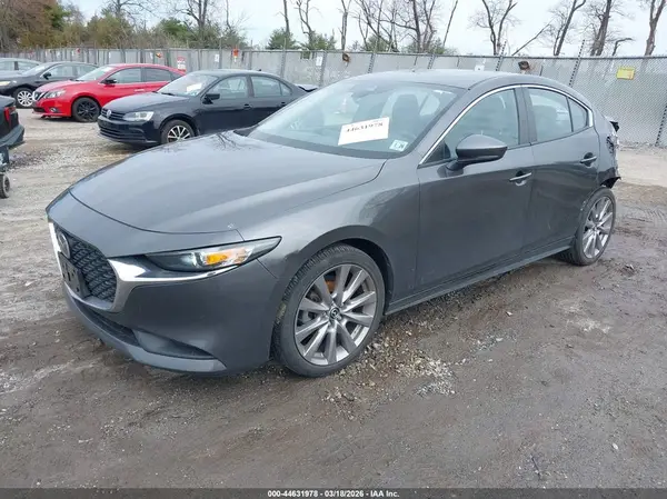 JM1BPABL0M1335339 2021 MAZDA 3 - Image 2