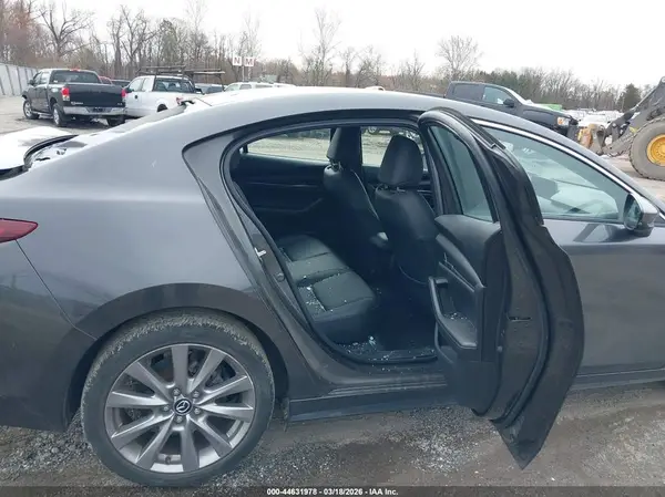 JM1BPABL0M1335339 2021 MAZDA 3 - Image 8