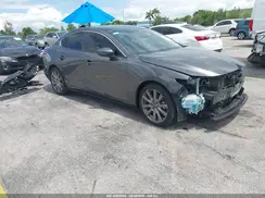 JM1BPABL0M1338726 2021 MAZDA 3