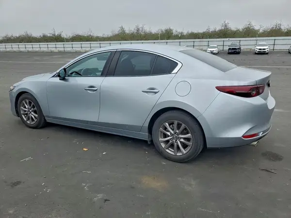 JM1BPABL1K1110408 2019 MAZDA 3 - Image 2