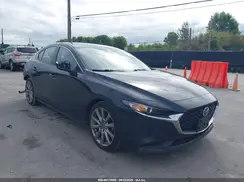 JM1BPABL1M1324463 2021 MAZDA 3