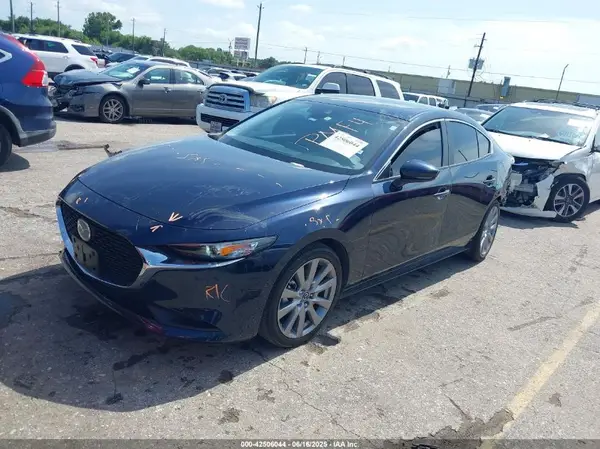 JM1BPABL1M1334488 2021 MAZDA 3 - Image 2
