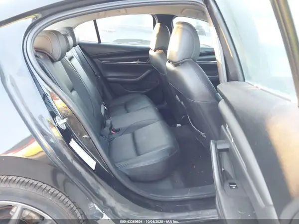 JM1BPABL2M1330644 2021 MAZDA 3 - Image 8