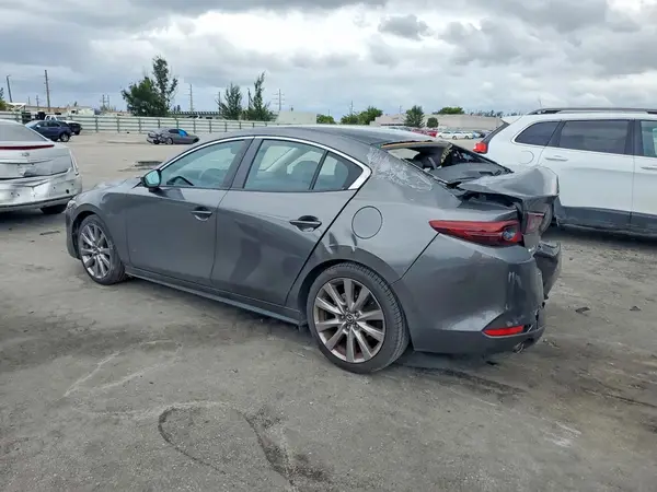 JM1BPABL2M1338470 2021 MAZDA 3 - Image 2