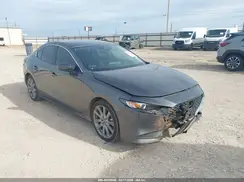JM1BPABL3M1339806 2021 MAZDA 3