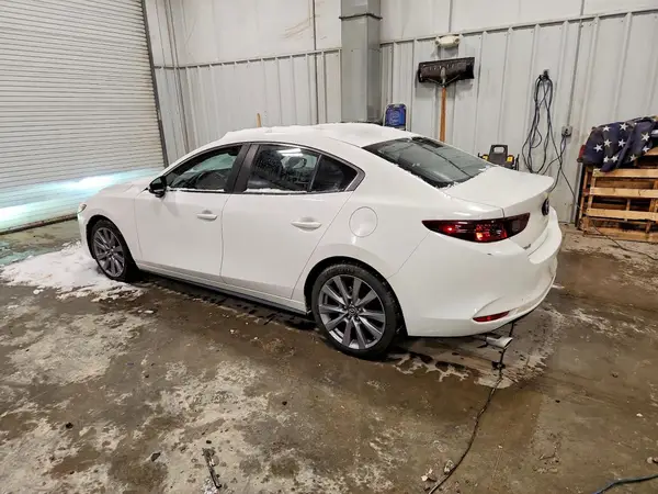 JM1BPABL4M1323565 2021 MAZDA 3 - Image 2