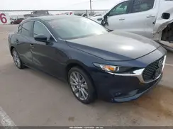 JM1BPABL4M1329043 2021 MAZDA 3