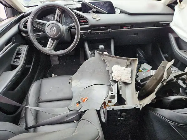 JM1BPABL4M1333917 2021 MAZDA 3 - Image 8