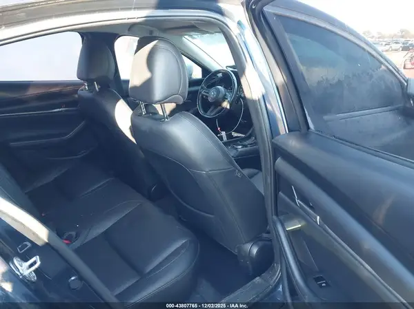 JM1BPABL4M1339782 2021 MAZDA 3 - Image 8