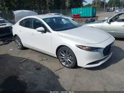 JM1BPABL4N1507423 2022 MAZDA 3