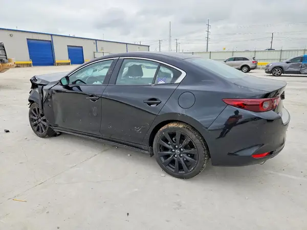JM1BPABL5T1855972 2026 MAZDA 3 - Image 2