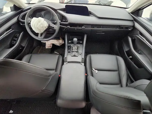 JM1BPABL5T1855972 2026 MAZDA 3 - Image 8