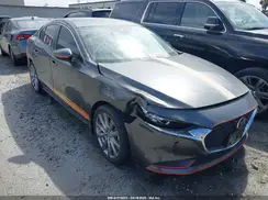 JM1BPABL6M1328881 2021 MAZDA 3