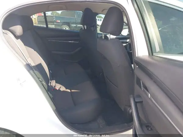 JM1BPABL7K1110851 2019 MAZDA 3 - Image 8