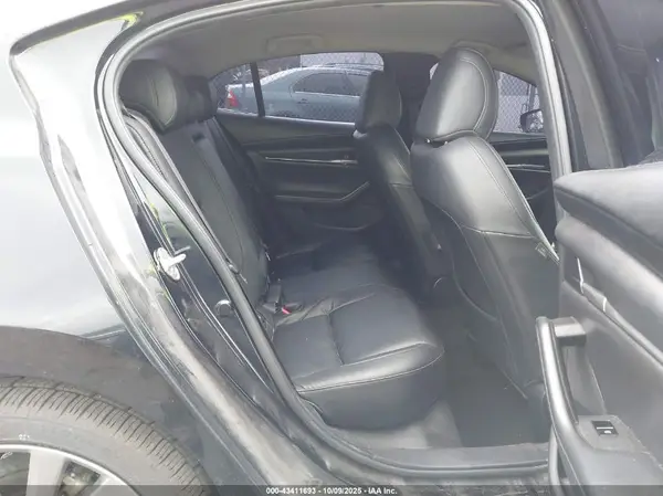 JM1BPABL7M1324225 2021 MAZDA 3 - Image 8