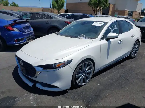 JM1BPABL8M1321740 2021 MAZDA 3 - Image 2