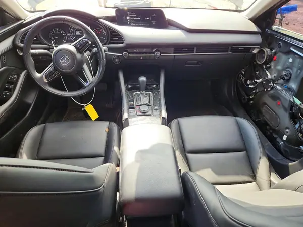 JM1BPABM0S1762901 2025 MAZDA 3 - Image 8