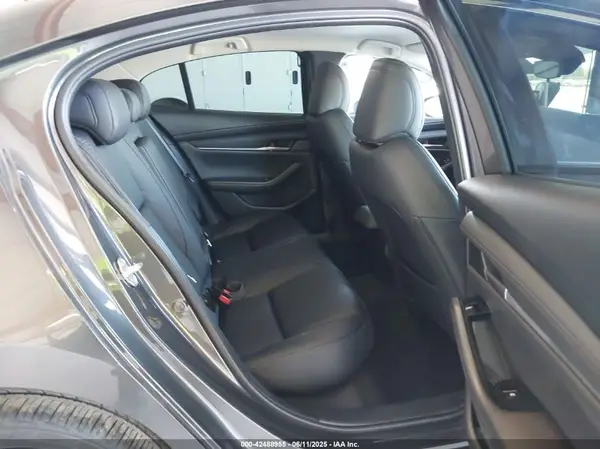 JM1BPABM0S1783392 2025 MAZDA 3 - Image 8
